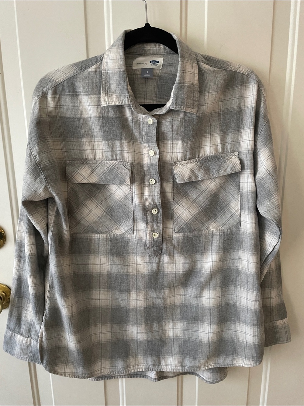 Old Navy Gray Plaid Button-Front Boyfriend Women's Shirt Western